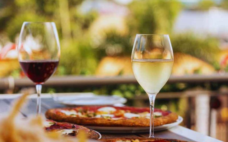 Guida agli abbinamenti di vini e Pizze